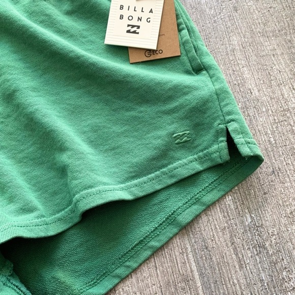 π₯π₯BILLABONG - GOLD COAST SHORTπ₯π₯ - Picture 4 of 6